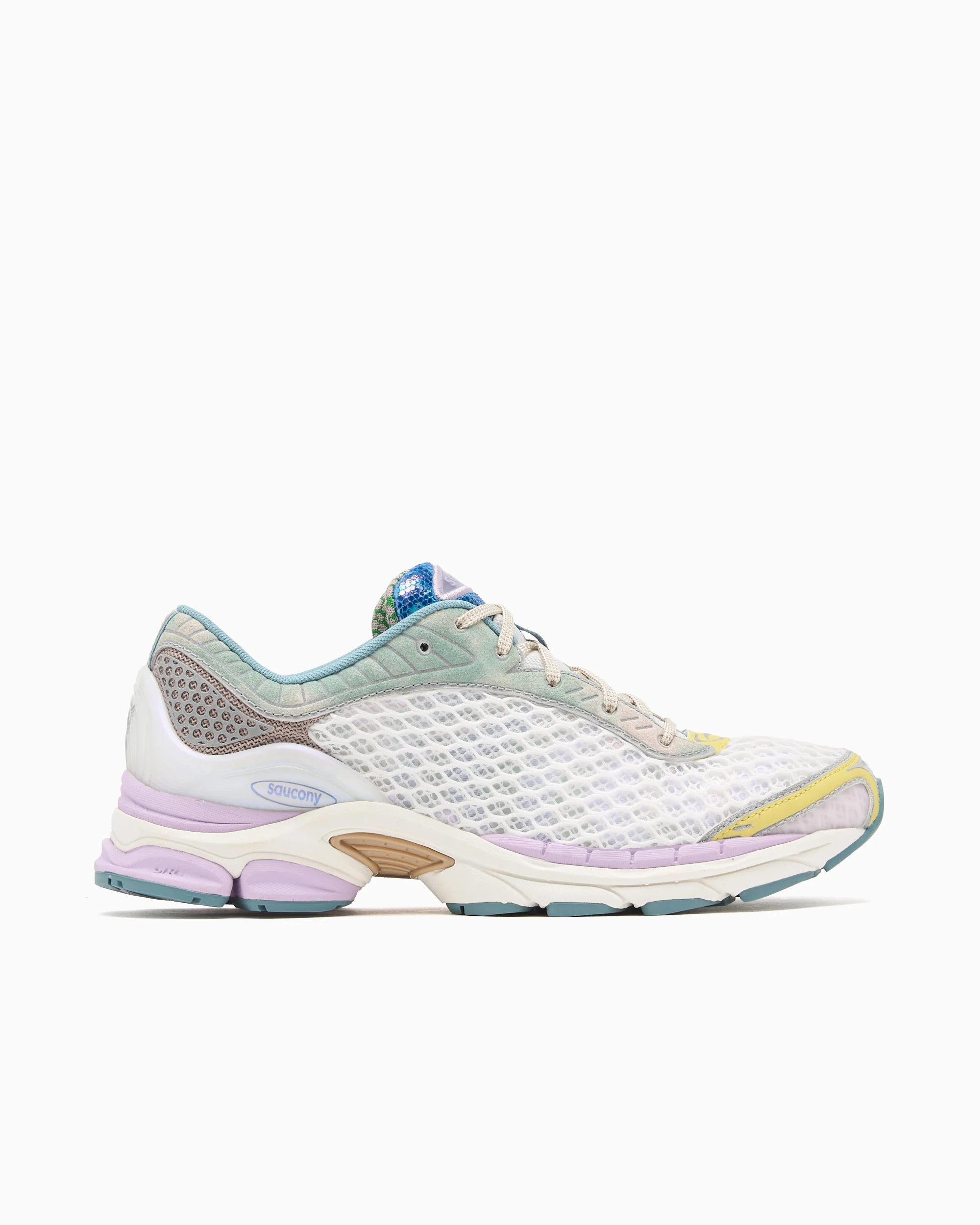 Saucony